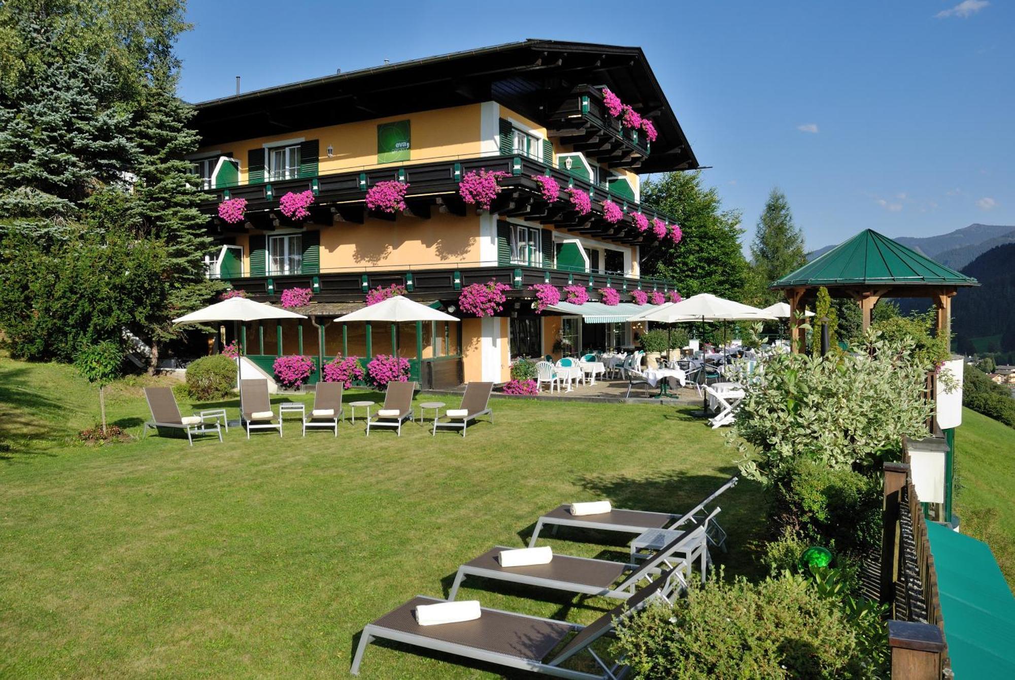 Hotel Eva,Garden Saalbach-Hinterglemm Zewnętrze zdjęcie